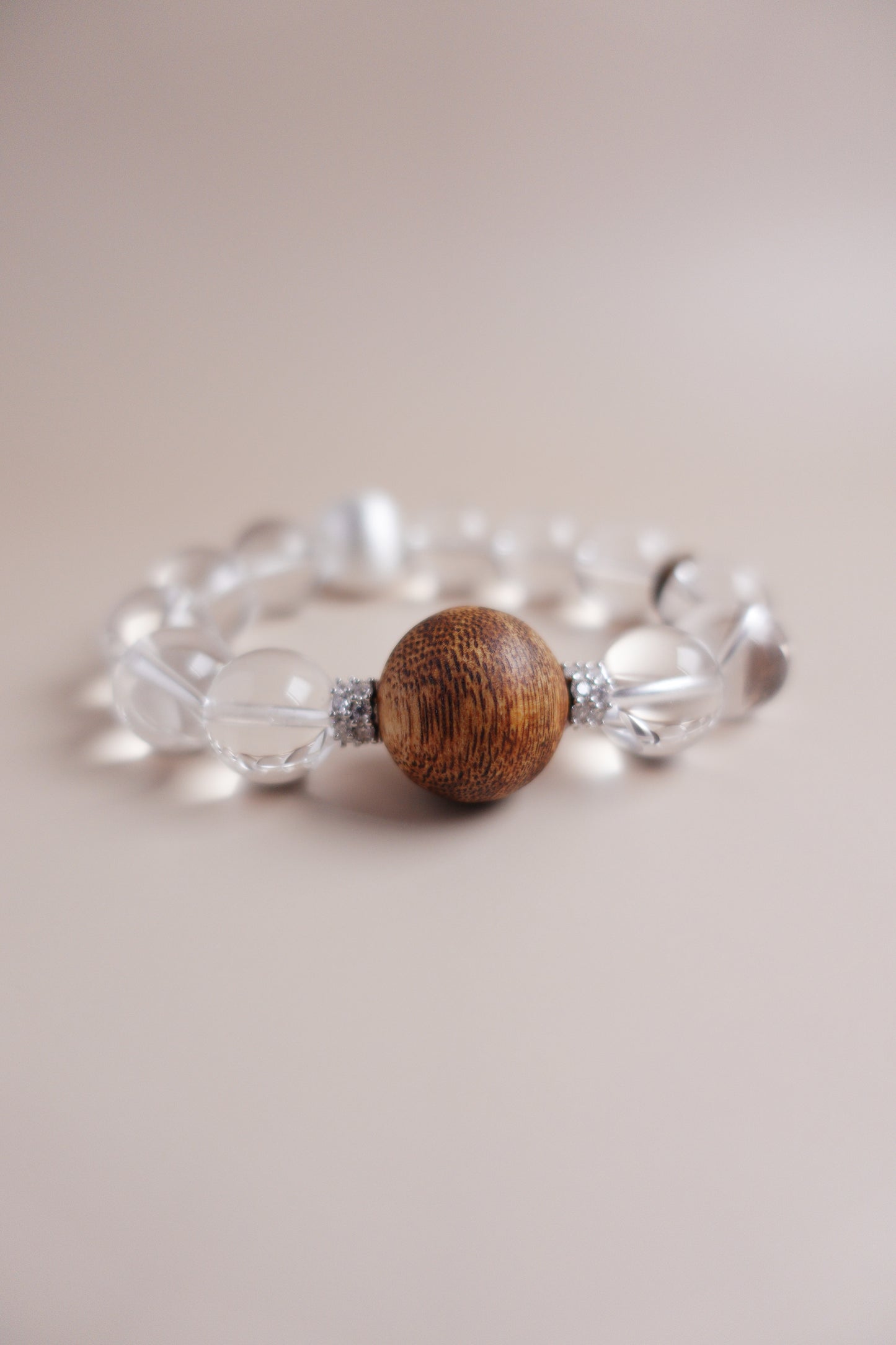 15 mm pure clear quartz and 20 mm Hainan Chenxiang agarwood bracelet with S925 silver accents.