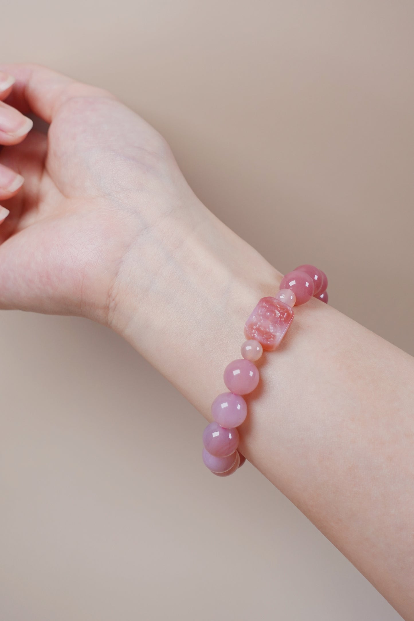 Yanyuan Agate Peony Bracelet