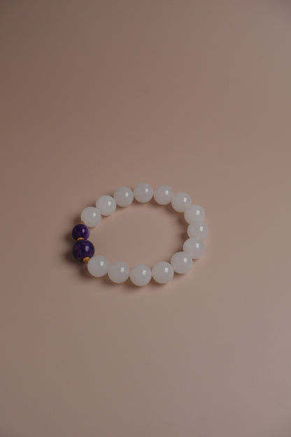 Moon & Mulberry Bracelet – White Jade and Purple Charolite with 18k Gold