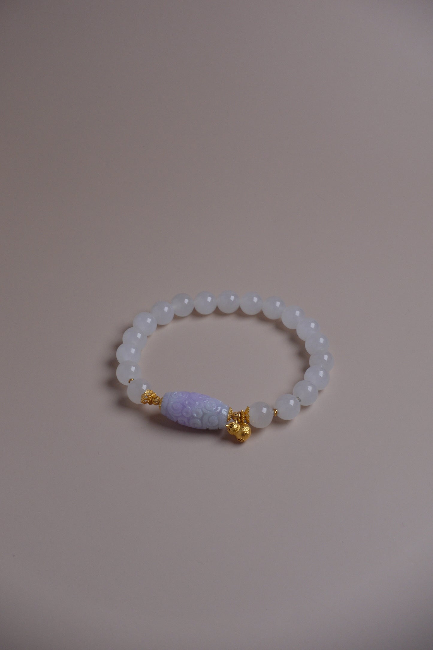 Lilac Cloud Bracelet – White Jade & Lavender Jadeite in 18k Gold