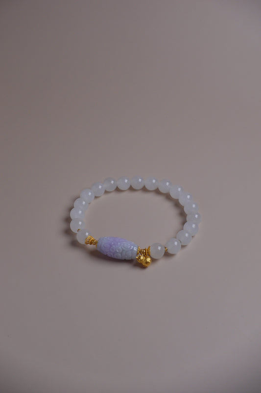 Lilac Cloud Bracelet – White Jade & Lavender Jadeite in 18k Gold
