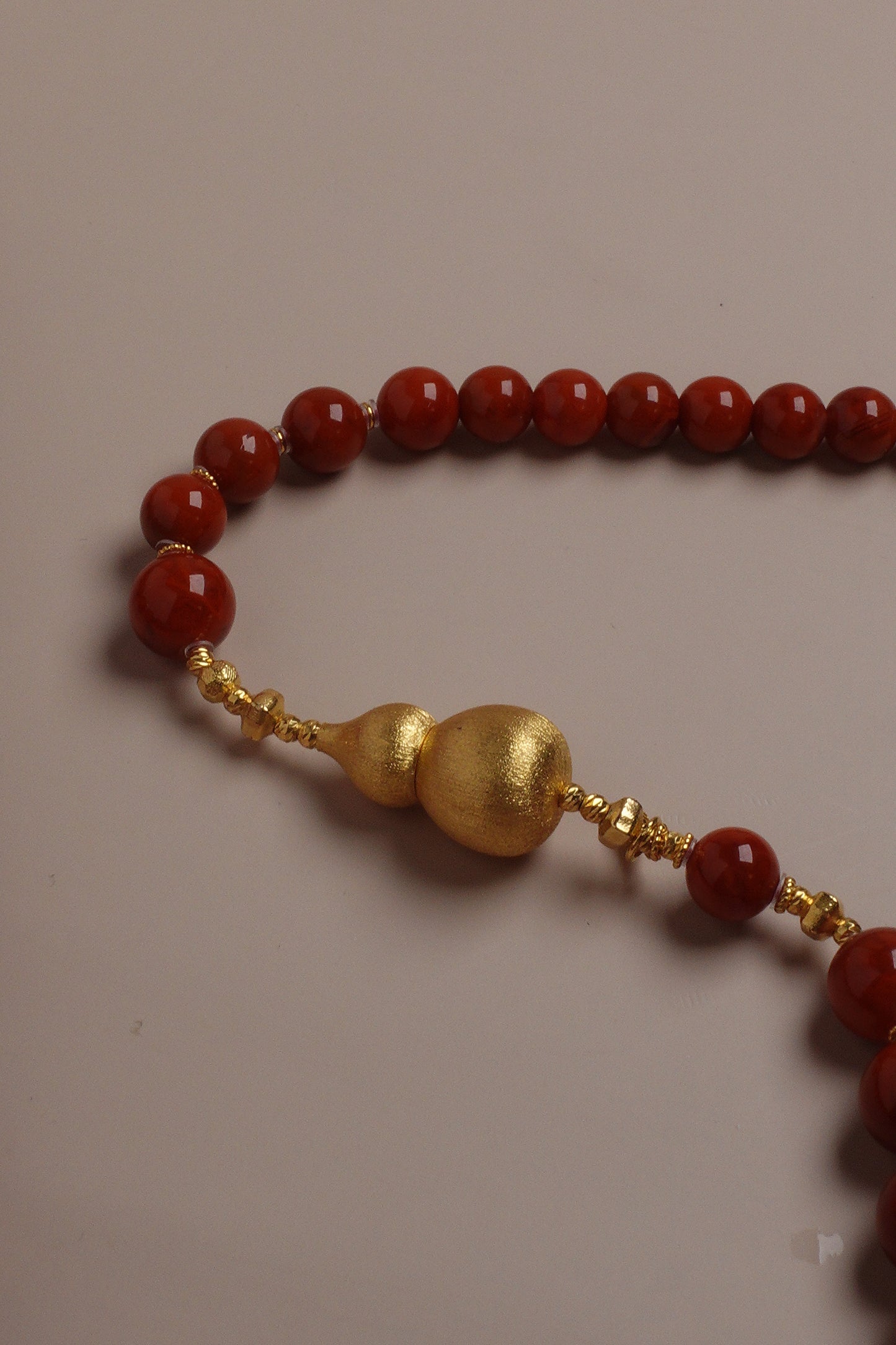 Pilgrim Tower Necklace – Nanhong Flame Agate & 18K Gold Gourd