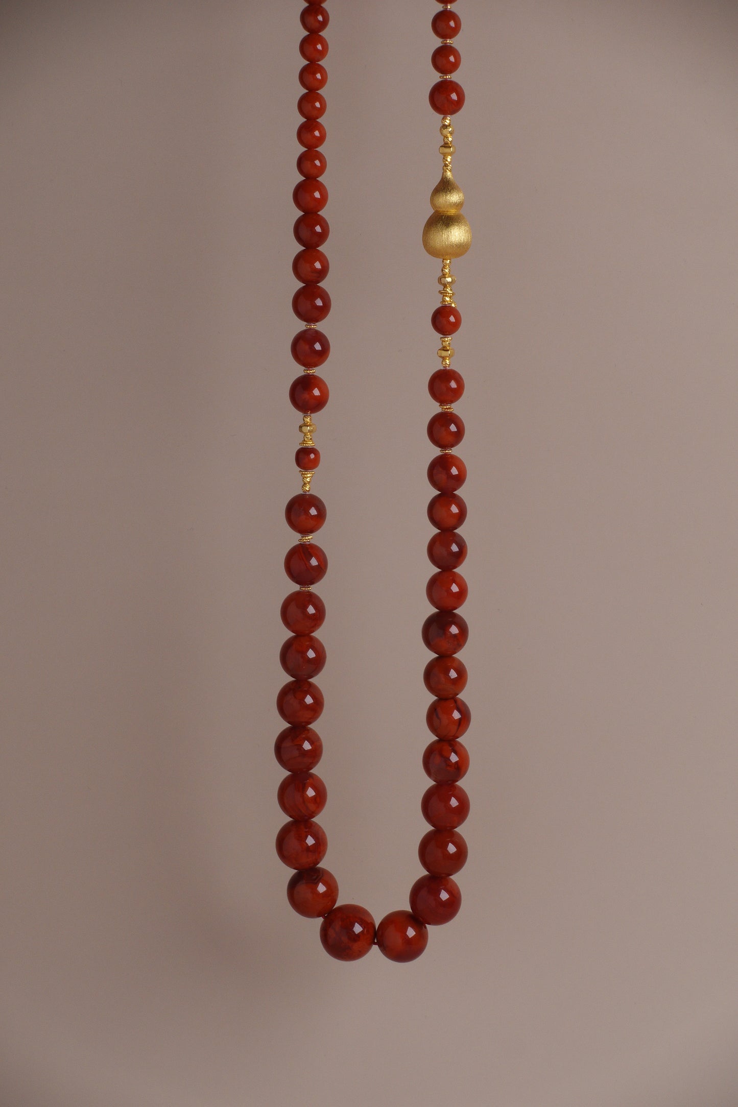 Pilgrim Tower Necklace – Nanhong Flame Agate & 18K Gold Gourd