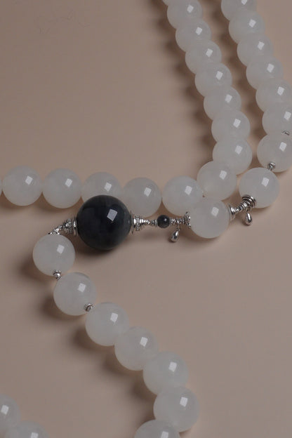 Ink Moon Necklace – White Nephrite & 18K White Gold