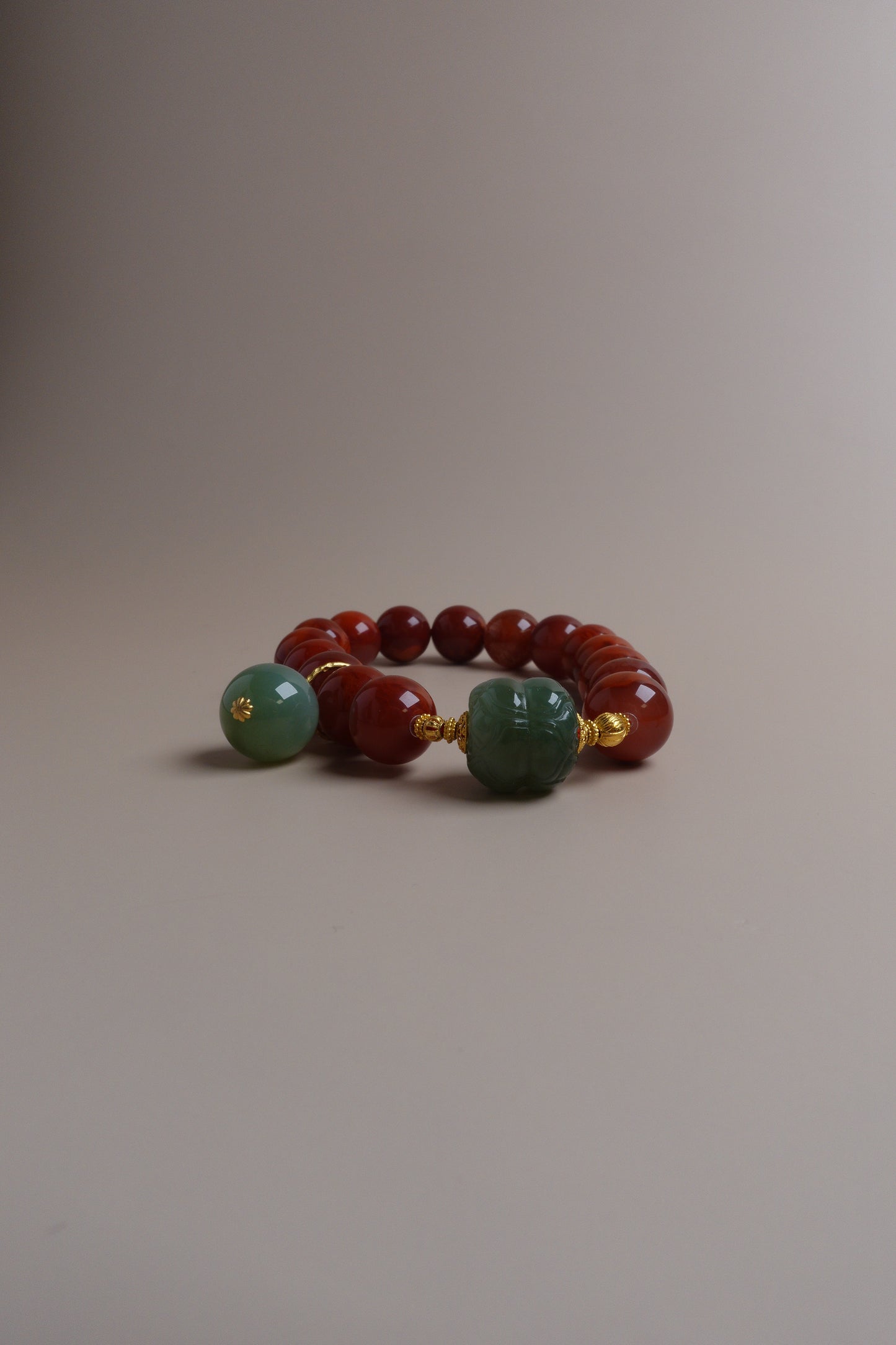 Twin Lotus Bracelet – Nanhong Flame Agate & 18K Gold